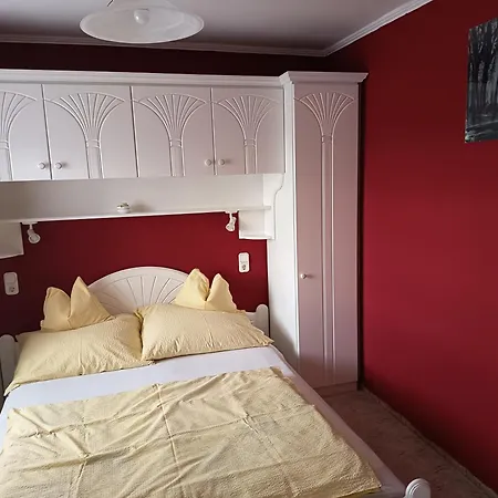 Arany Apartmanhaz Zalagyoengye * Zalakaros