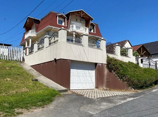 Appartement Arany Apartmanhaz Zalagyoengye *