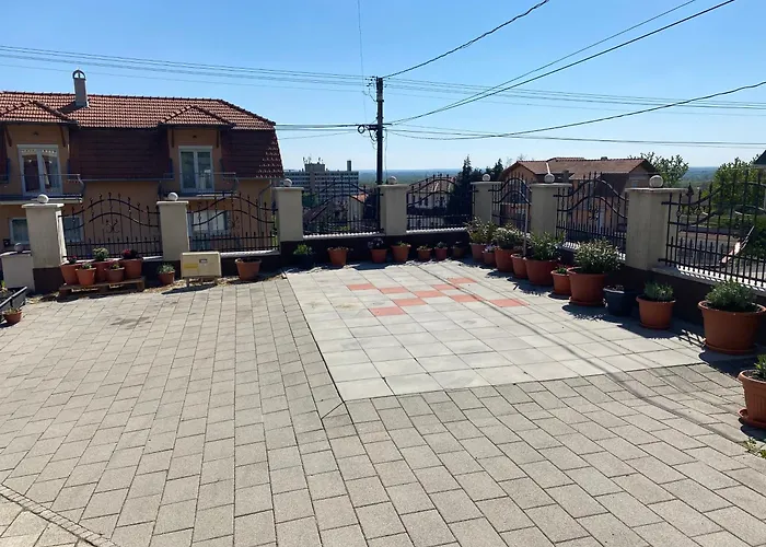 דירה Arany Apartmanhaz Zalagyoengye